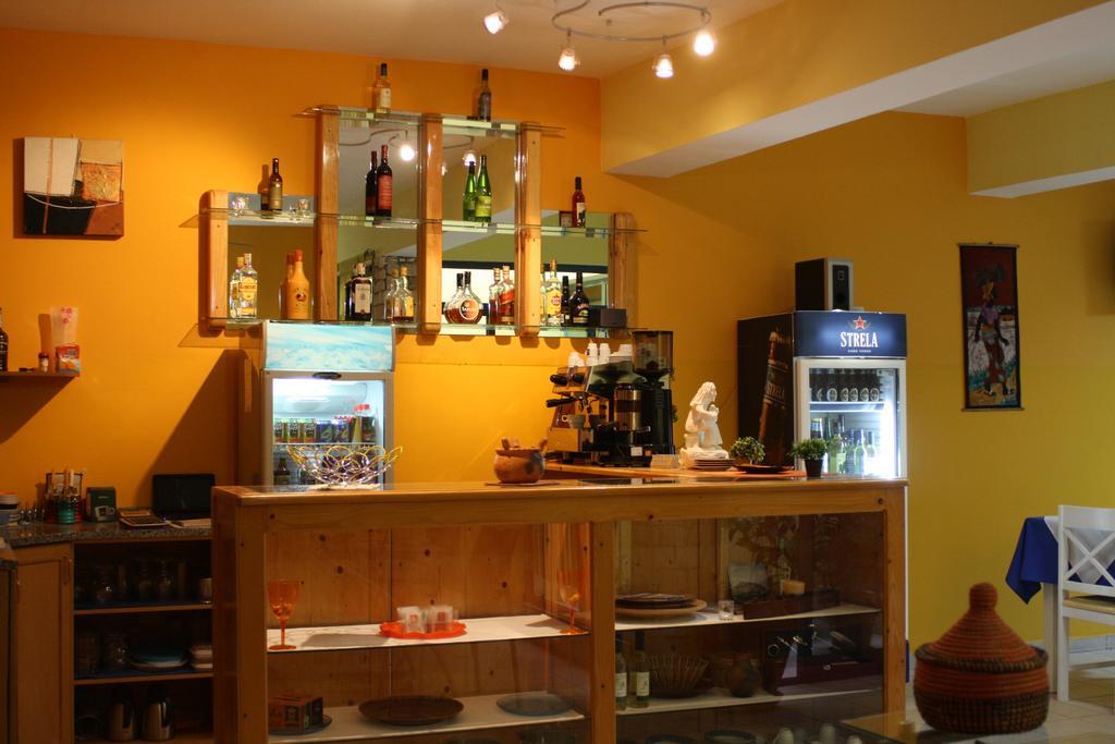 Residencial La Marea B&B Tarrafal タラファル エクステリア 写真