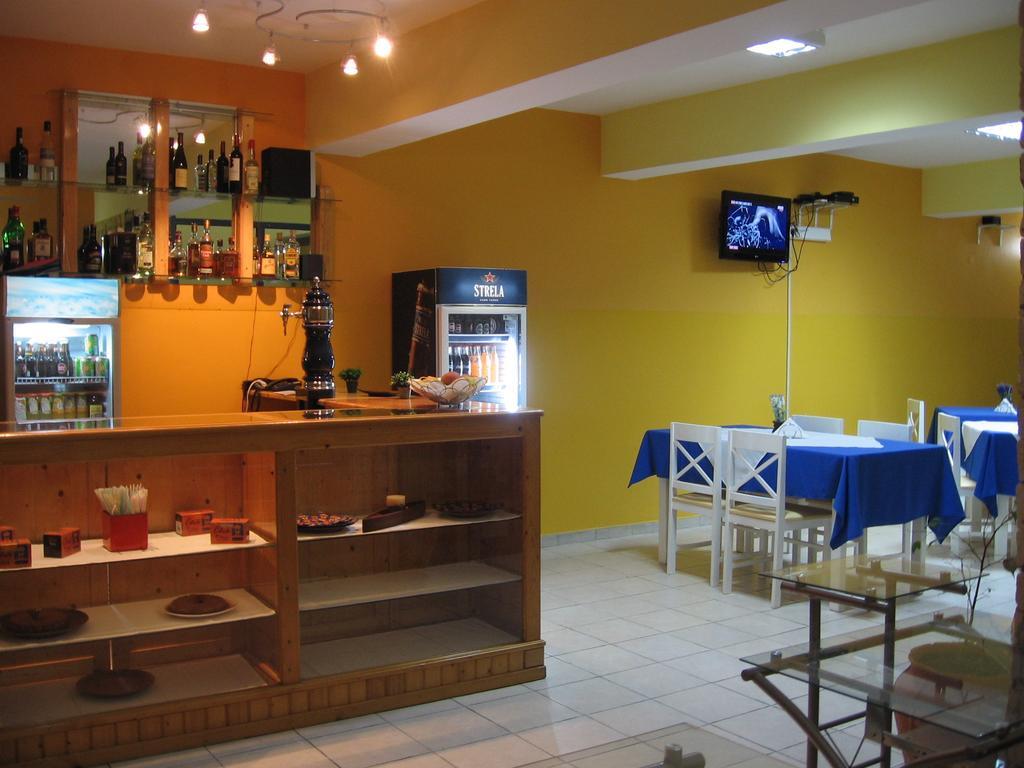 Residencial La Marea B&B Tarrafal タラファル エクステリア 写真
