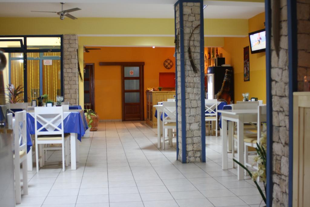 Residencial La Marea B&B Tarrafal タラファル エクステリア 写真
