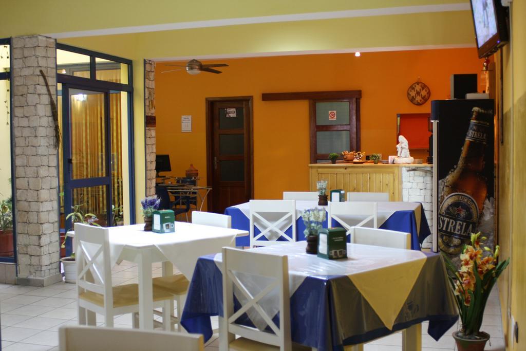 Residencial La Marea B&B Tarrafal タラファル エクステリア 写真