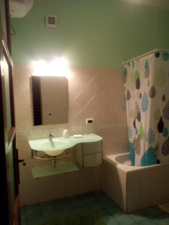 Residencial La Marea B&B Tarrafal タラファル エクステリア 写真