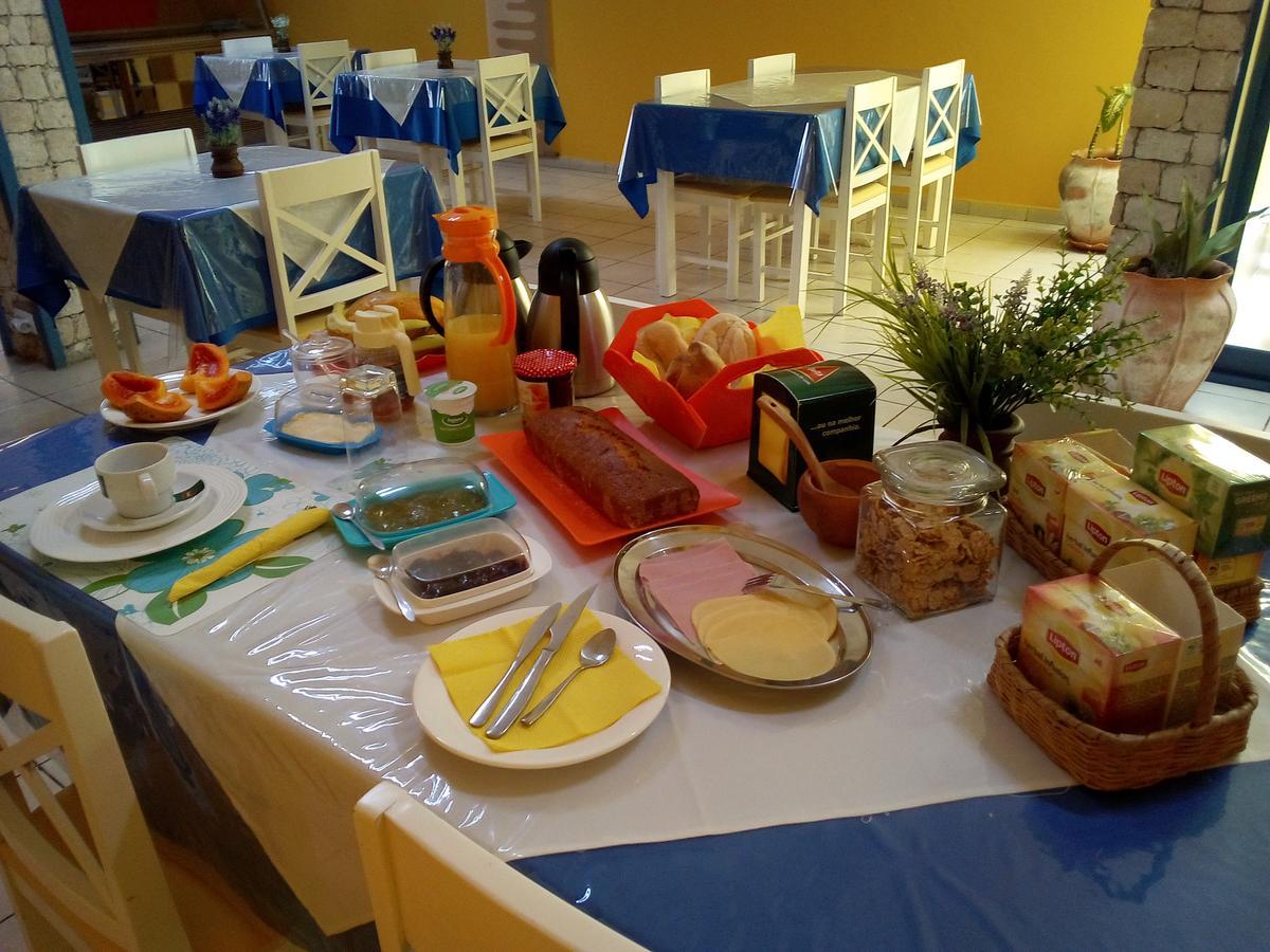 Residencial La Marea B&B Tarrafal タラファル エクステリア 写真